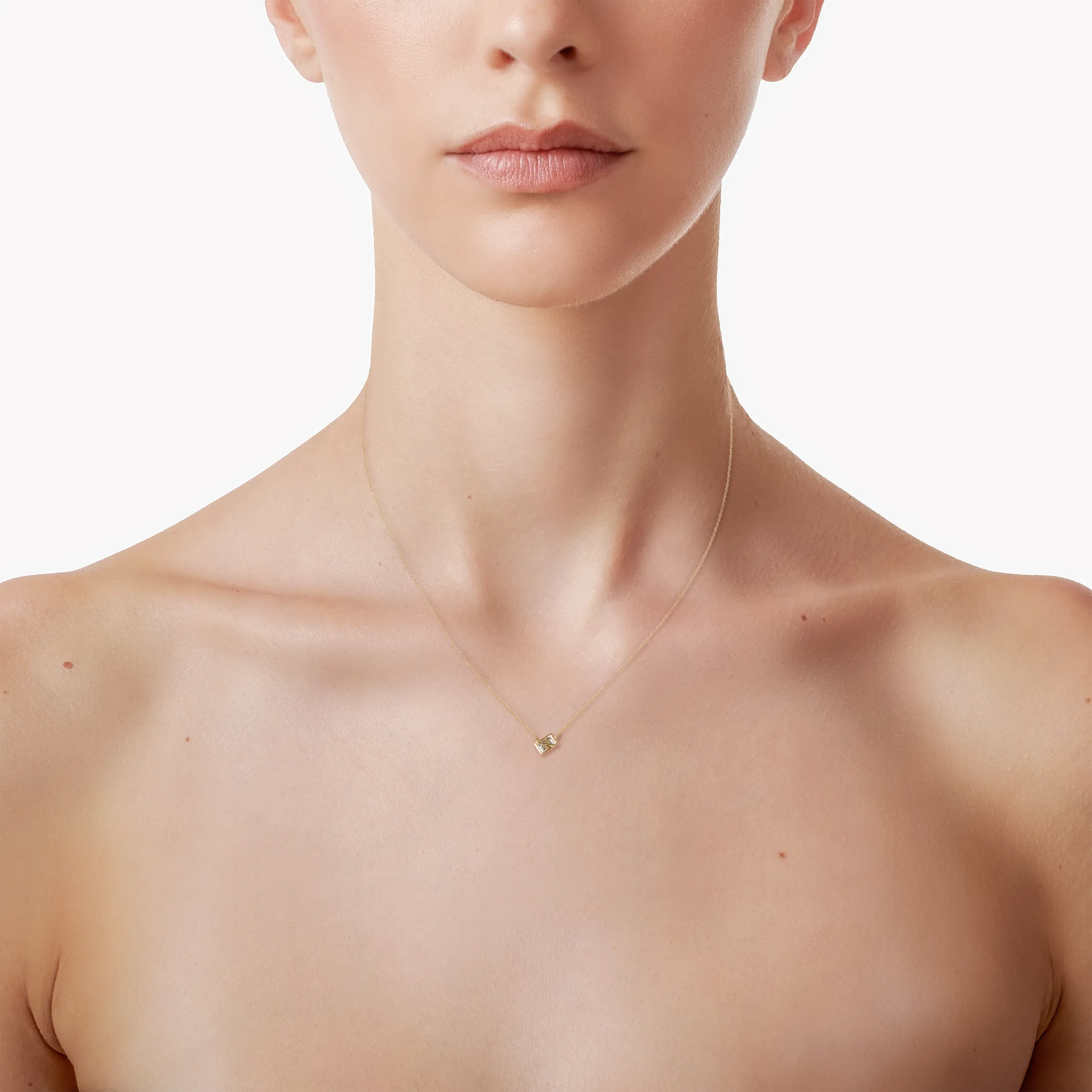 Basic TBN2 baguette necklace