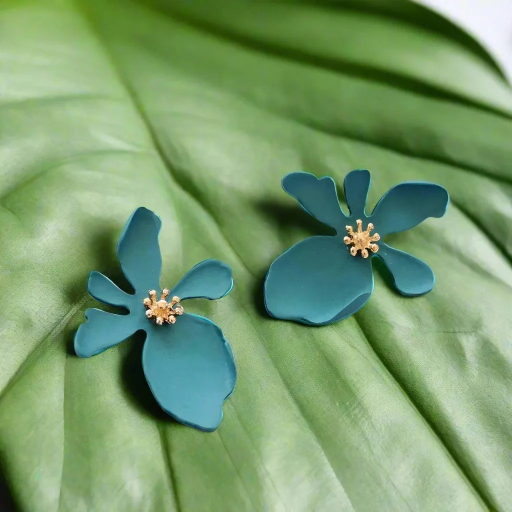 Kakaako Teal Island Flower Earrings