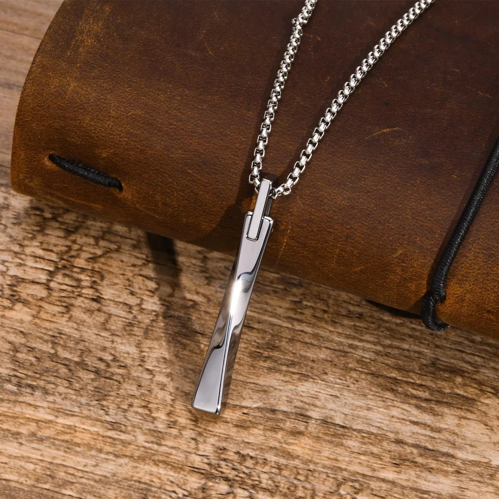 Men's Fashion Mobius Vertical Bar Necklaces, Tungsten Carbide Geometric Pendant Collar Gifts
