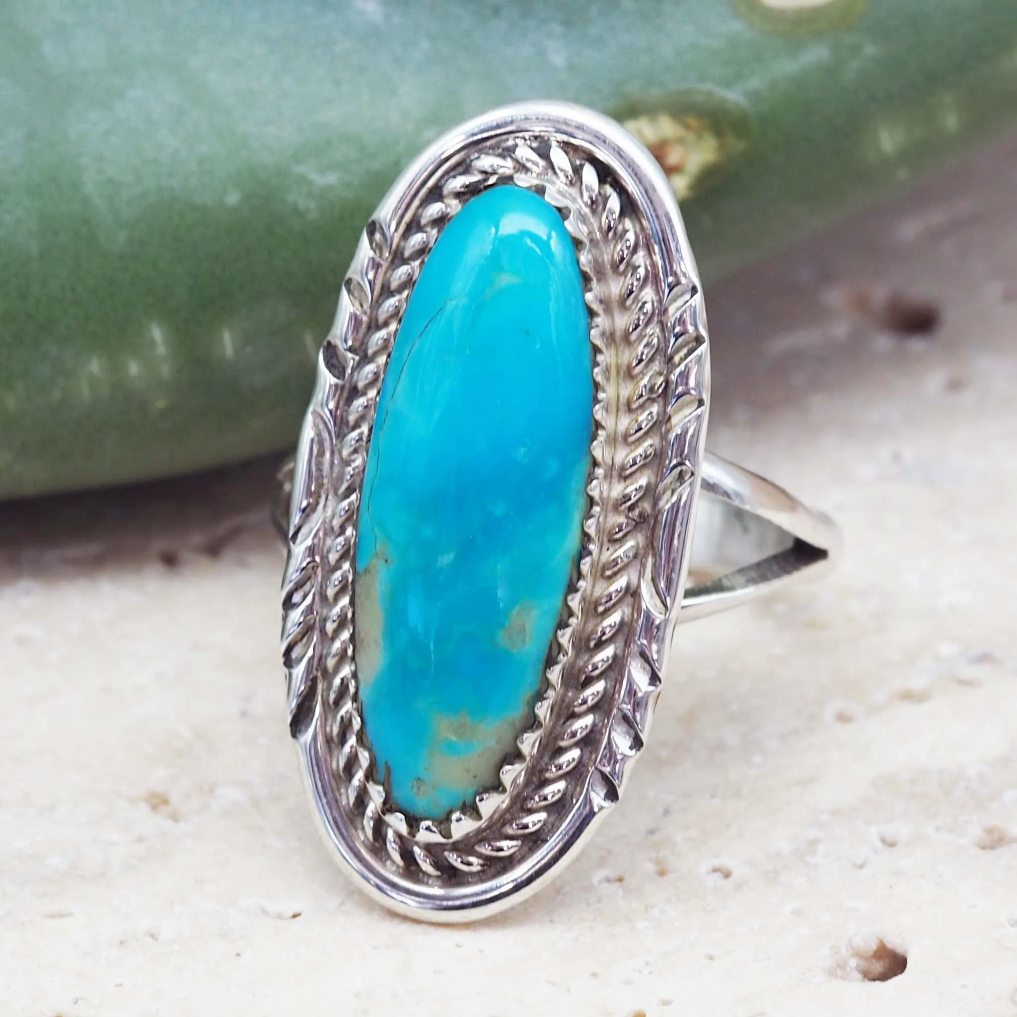 Navajo Detailed Oval Turquoise Ring