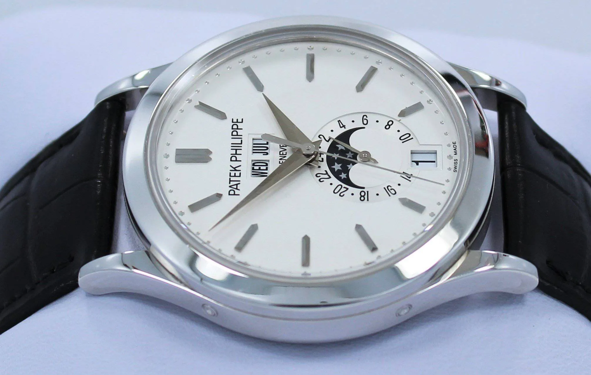 Patek Philippe 5396g-011 Complications Annual Calendar 18k White Gold BOX/PAPERS