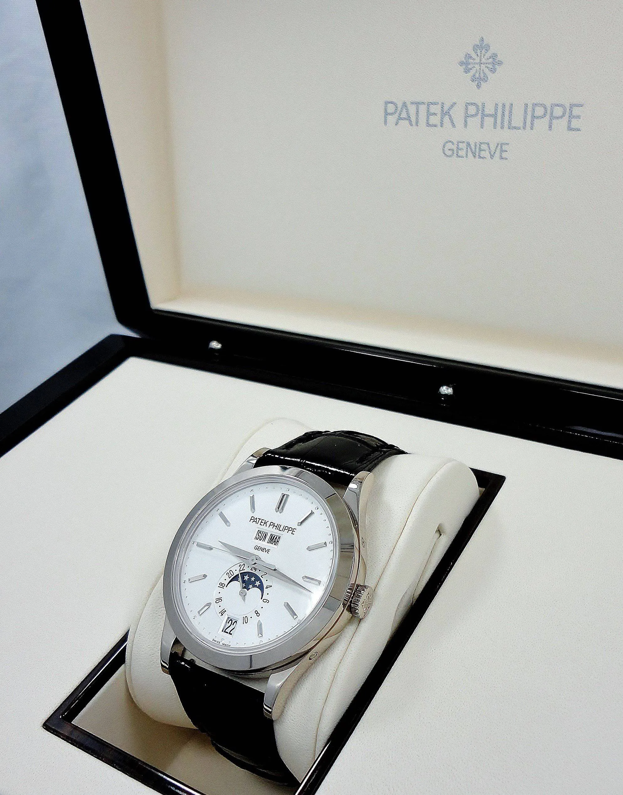 Patek Philippe 5396g-011 Complications Annual Calendar 18k White Gold BOX/PAPERS