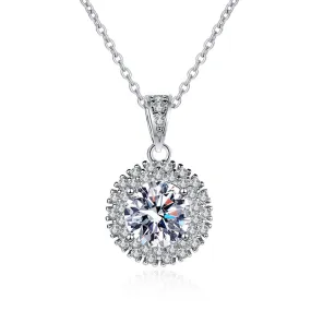 Sunflower Simple Fashion Moissanite Necklace