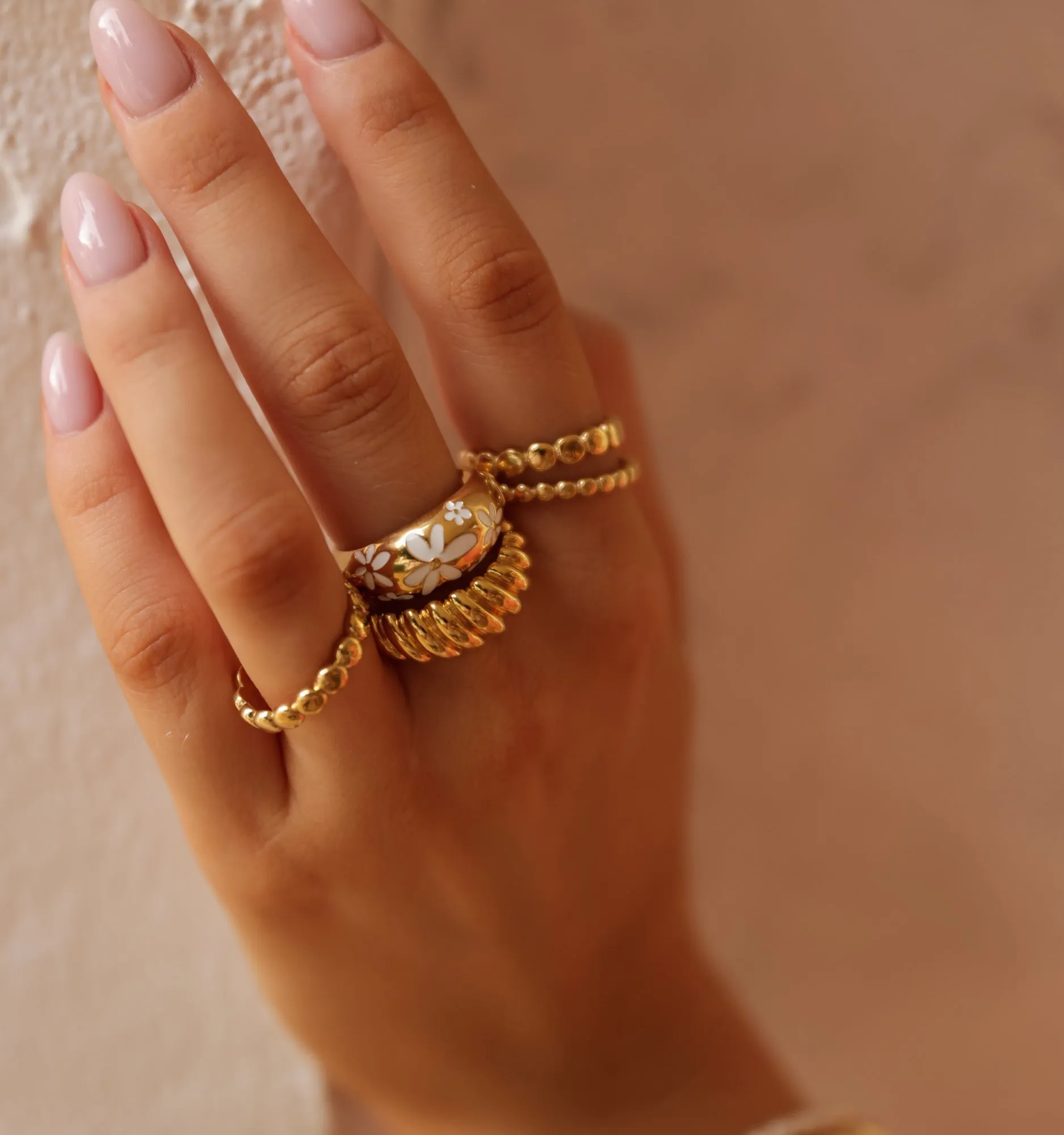 Swell Twist Ring