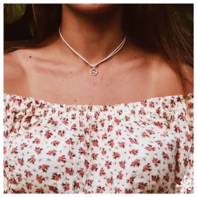 Wave Small Sliding Knots Necklace Cream